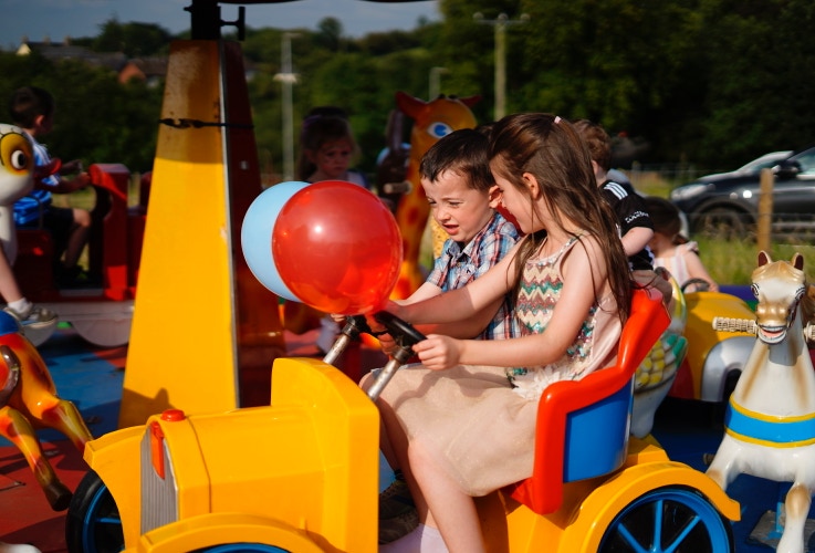 Fairgound ride hire Northern Ireland Carousel