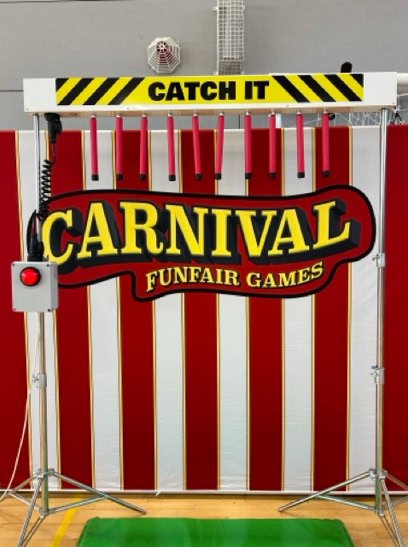 Catch it Carnival game hire northern ireland, batton drops and you have to react quick to see how many you can catch 